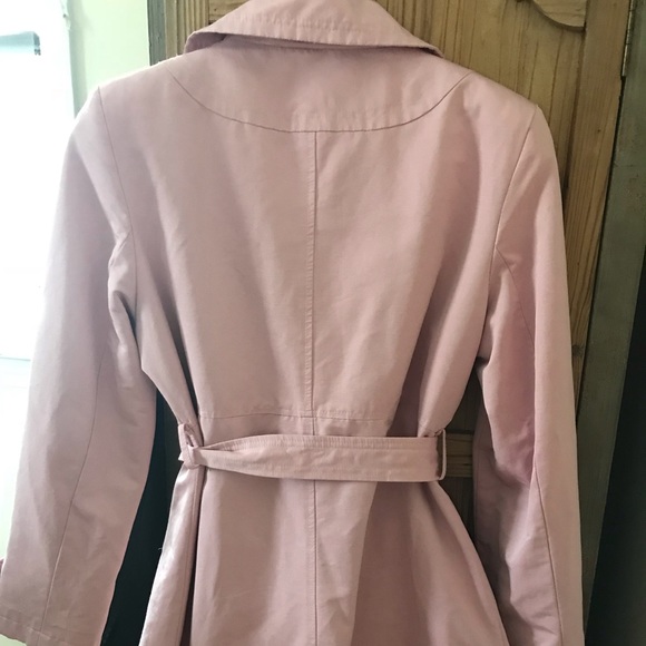 Spring/fall trench coat - Picture 3 of 4